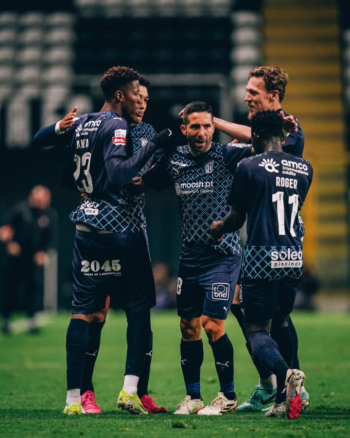 九游官网官方入口风云突变纽约尼克斯赛后门线救险,葡超版图或变,底气十足,赛程密集仍需轮换的简单介绍